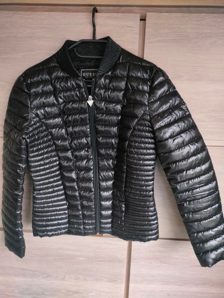 Splinternieuw jasje guess maat m, Ophalen, Nieuw, Maat 38/40 (M)