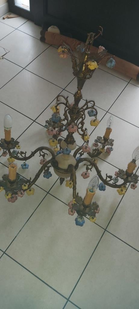 Antieke  bronze  luster., Ophalen
