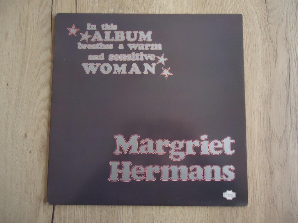 LP "Margriet Hermans" In This Album Breathes A Warm And Sens, Ophalen of Verzenden, Zo goed als nieuw, 12 inch, Levenslied of Smartlap