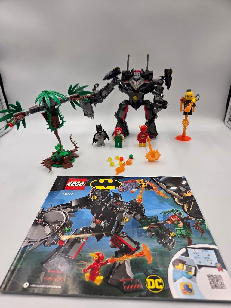 Lego Super Heroes 76117 Batman Mech vs. Poison Ivy Mech, Ophalen of Verzenden, Zo goed als nieuw, Complete set, Lego