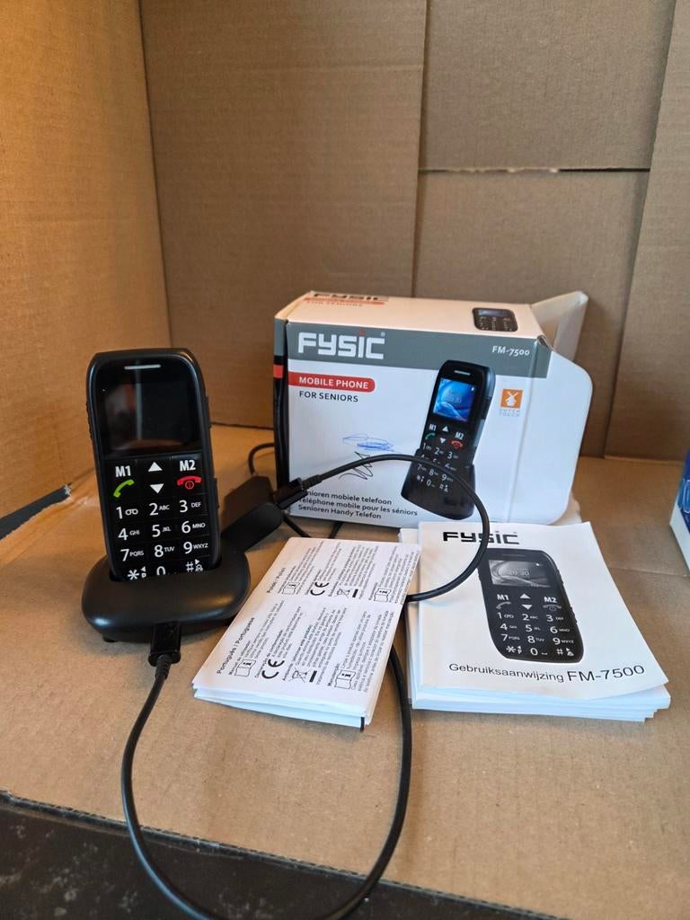 Téléphone portable Fysic FM-7500 avec bouton d'urgence, Télécoms, Enlèvement ou Envoi, Comme neuf