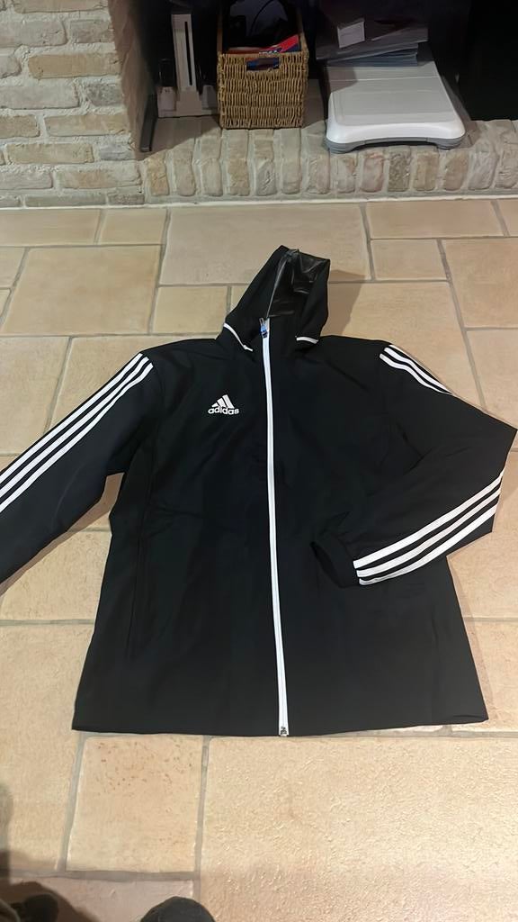 Adidas jas maat small, Ophalen, Zo goed als nieuw