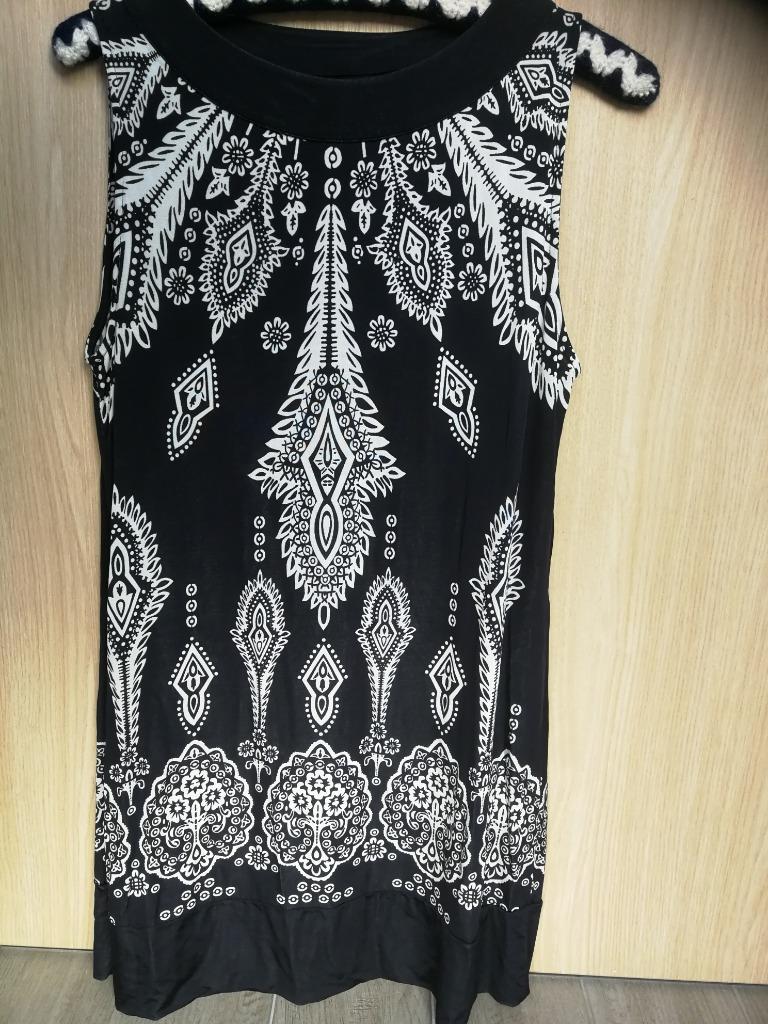 Belle robe bleu foncé - Comma - taille 42, Taille 42/44 (L), Enlèvement ou Envoi, Longueur genou, Bleu