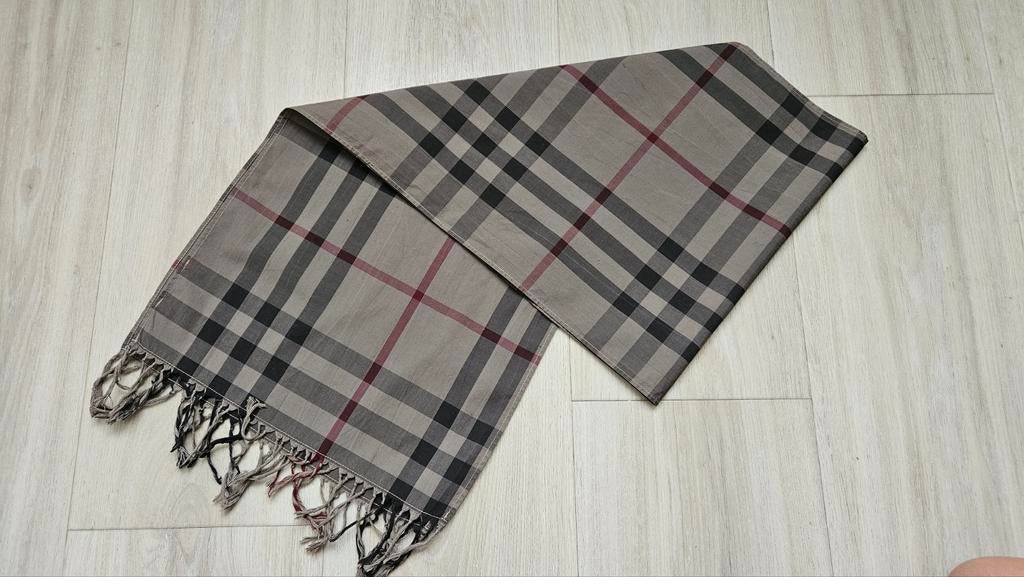 Burberry kindersjaal, Garçon ou Fille, Enlèvement ou Envoi, Comme neuf, Écharpe