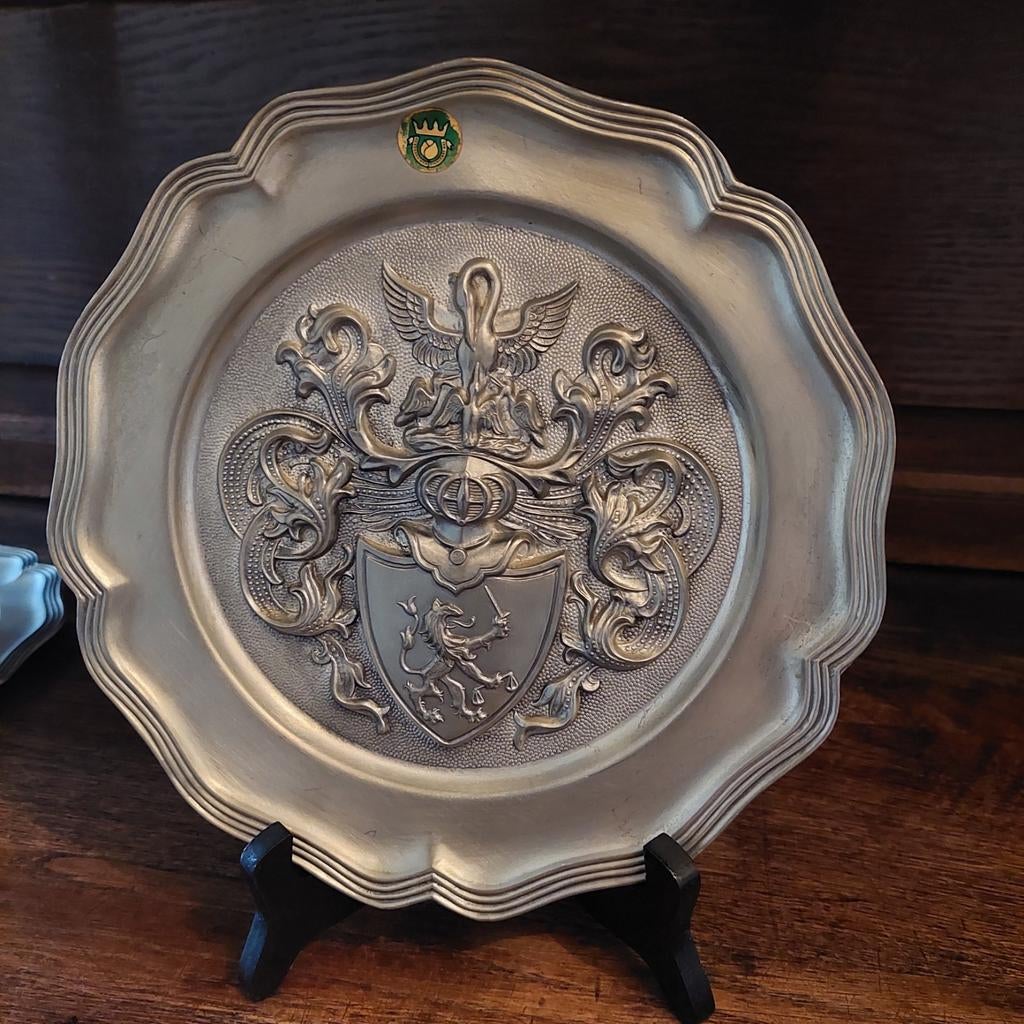Tinnen schotels en accessoires, Ophalen