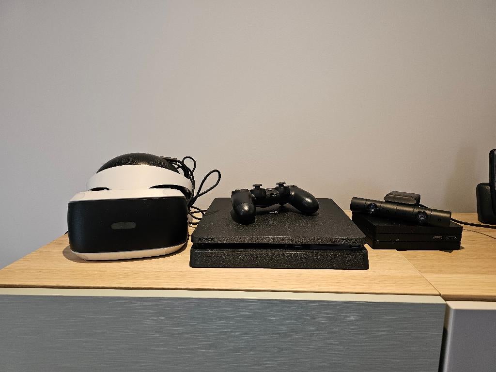 PS4, Enlèvement ou Envoi, Avec 1 manette, Comme neuf, 1 TB