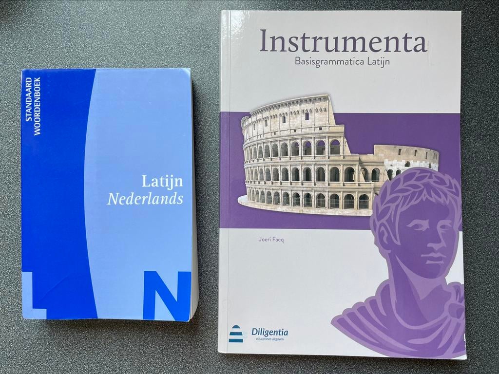 2 Leerboeken Latijn, Enlèvement ou Envoi, Comme neuf