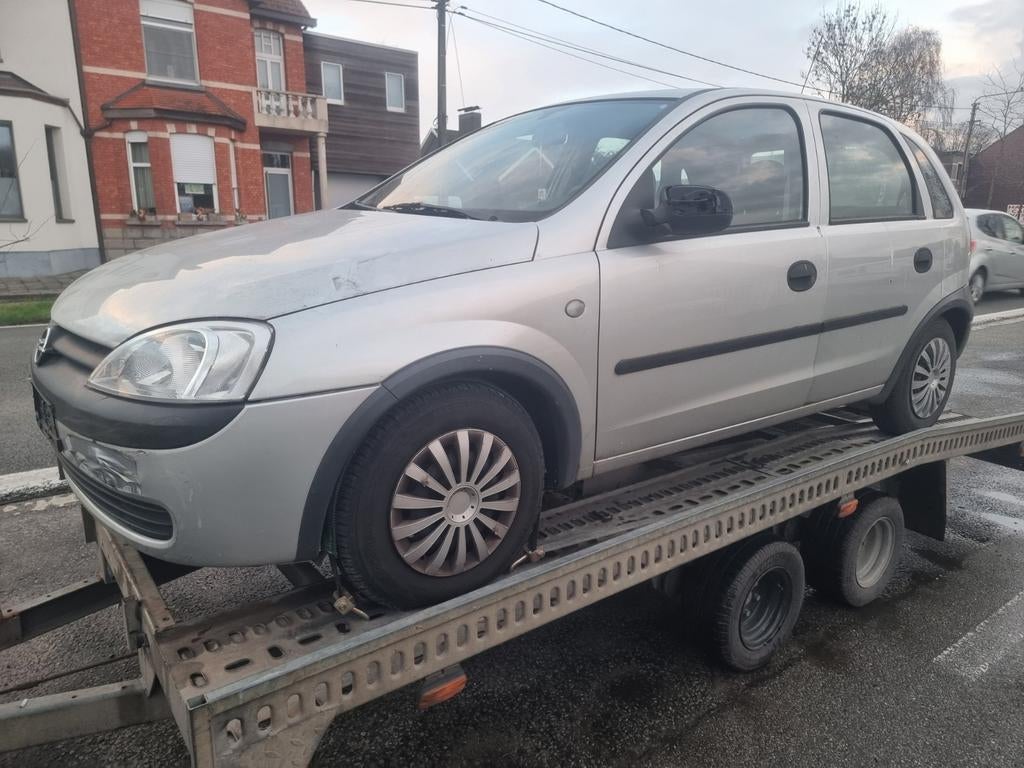 Opel Corsa C à vendre en pièces détachées, Autos : Pièces & Accessoires, Enlèvement, Opel