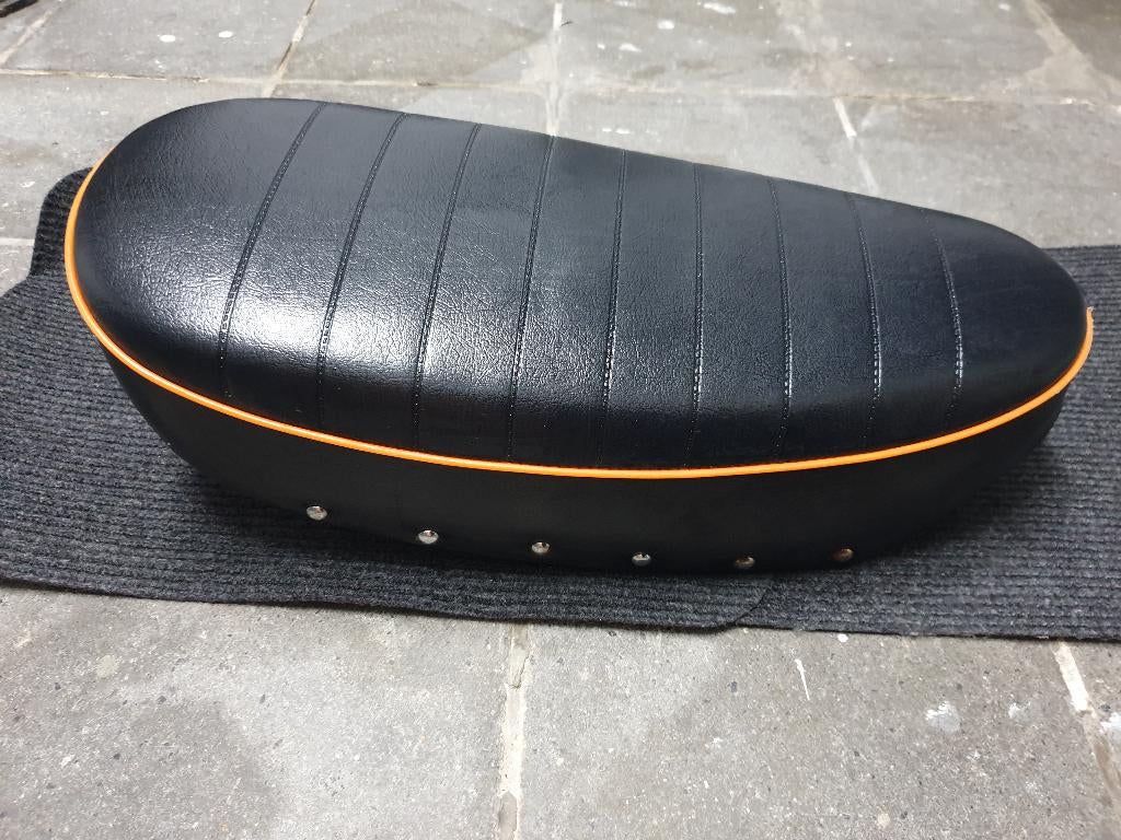 Zadel Chinese Dax Jincheng JCQ05, Fietsen en Brommers, Ophalen of Verzenden, Zo goed als nieuw, Zadel