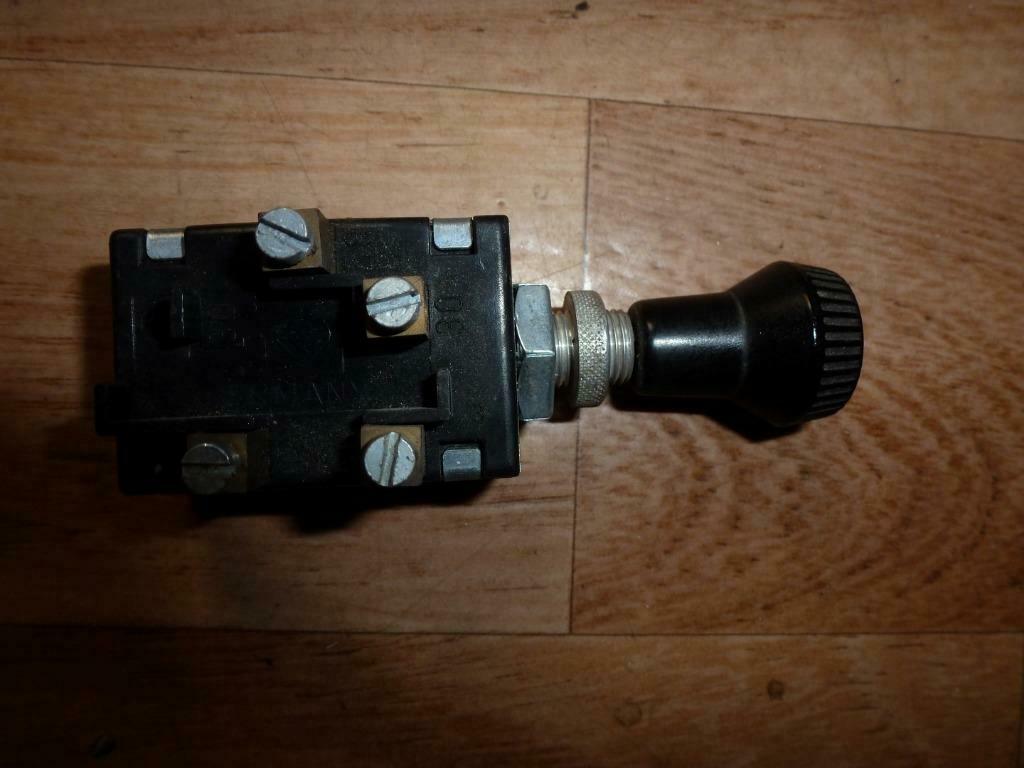 trekschakelaar stand/kruislicht made in Germany vintage, Auto-onderdelen, Dashboard en Schakelaars, Ophalen of Verzenden, Nieuw