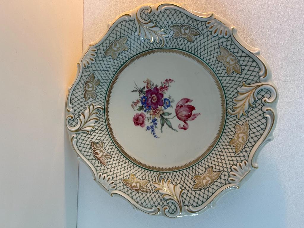 Schwarzenhammer Bavaria Assiette en porcelaine 32 cm fleur g, Enlèvement ou Envoi