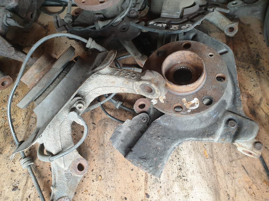 Moyeu fusé avant FIAT Grande PUNTO 1.3 JTD 90 roulement roue, Ophalen, Fiat
