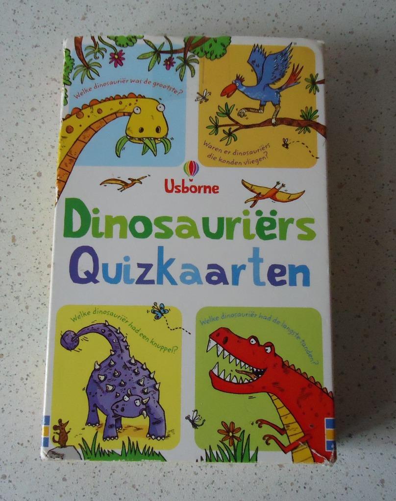 "Dinosauriers" Quizkaarten van Usborne in prima staat !, Een of twee spelers, Ophalen of Verzenden, Zo goed als nieuw, Usborne
