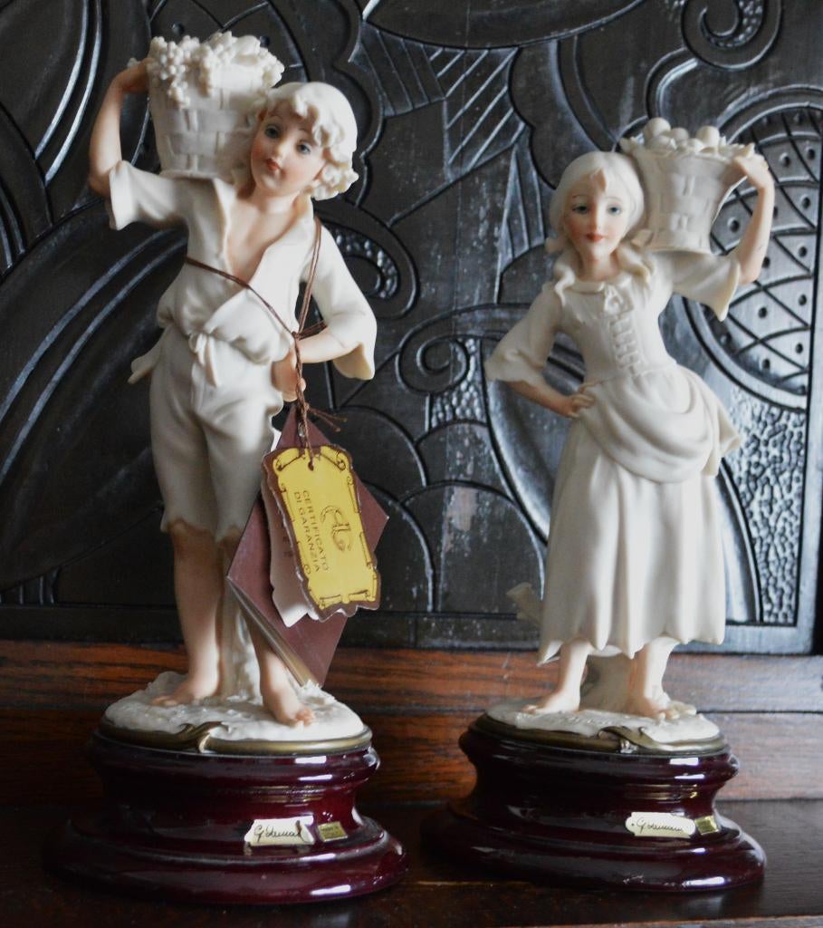 Couple garçon et fille de 28 et 26 cm de haut, Naples, Enlèvement ou Envoi