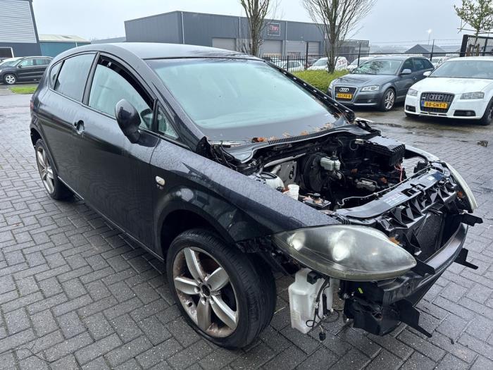 Rétroviseur extérieur droit d'un Seat Leon, Autos : Pièces & Accessoires, Rétroviseurs, Seat, Utilisé, 3 mois de garantie, Enlèvement ou Envoi