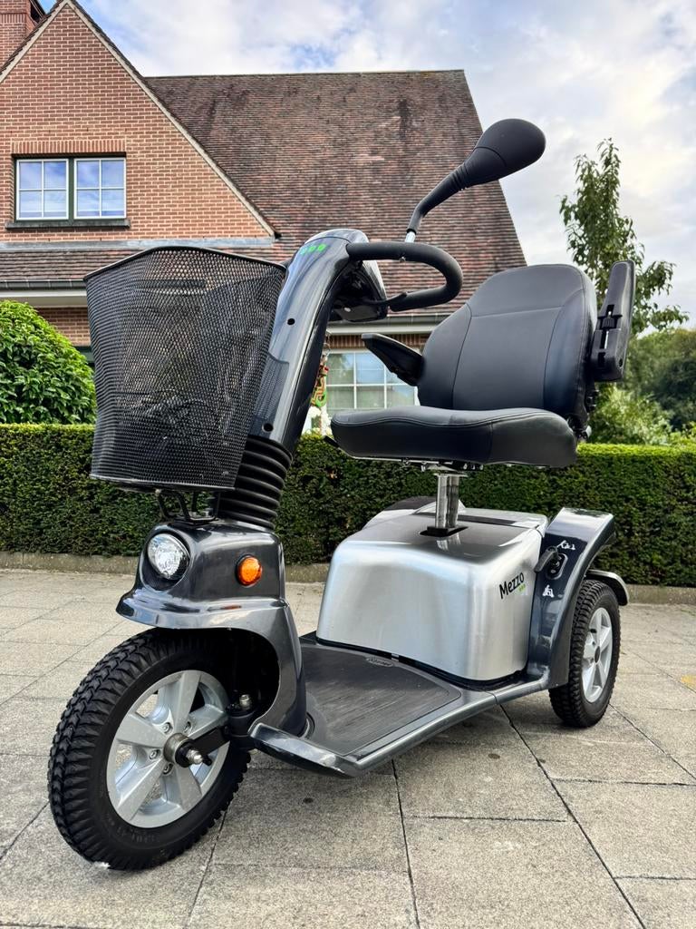 Scootmobiel Comme neuf L & M Mezzo 3 Voiturette électrique, Divers, Enlèvement ou Envoi, Pliant, Comme neuf, Fauteuil roulant électrique