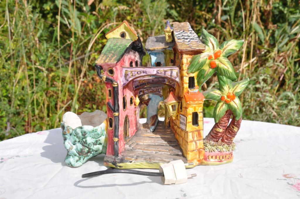 lampe veilleuse avec jardinière en faience, Enlèvement ou Envoi