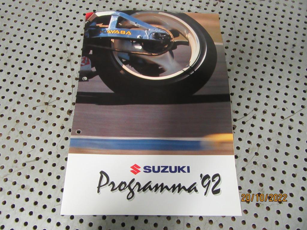 Reclame Folder Poster Suzuki o.a. Kevin Schwantz RGV DR e.a., Ophalen of Verzenden, Zo goed als nieuw, Motoren