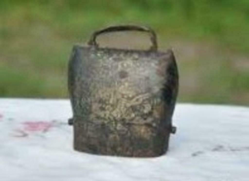 § grosse cloche sculptée de brebis, Enlèvement ou Envoi, Utilisé