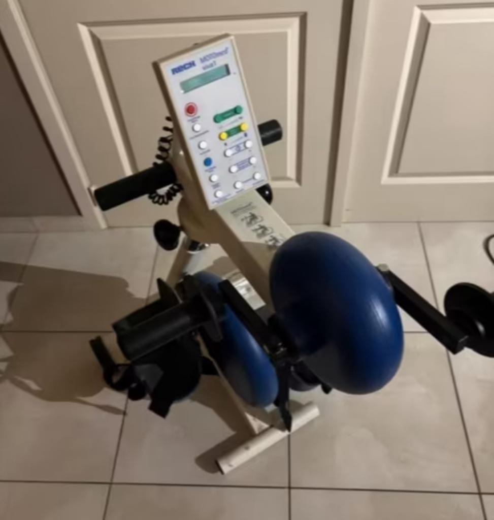 Motomed Viva 1 armen en benen in goede staat, Divers, Matériel Infirmier, Utilisé, Enlèvement ou Envoi