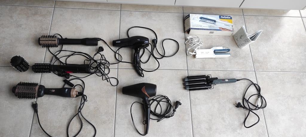 3 Föhnborstel,2 Haardroger, 1krultang,1 ontkruller,zie besc, Hobby en Vrije tijd, Elektronica-componenten, Ophalen of Verzenden