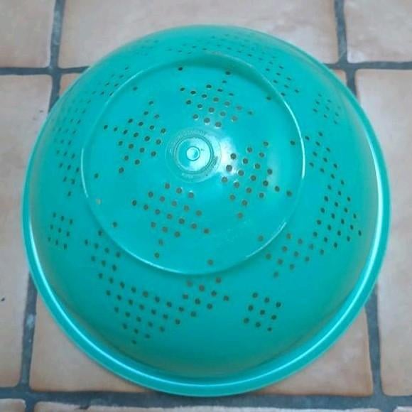 Passoire de. Tupperware, bon état, Maison & Meubles, Cuisine| Tupperware, Enlèvement ou Envoi, Comme neuf