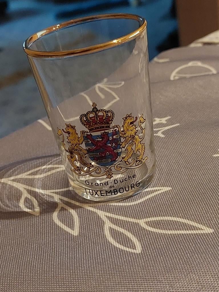 Borrelglas : Grand-Duché de Luxembourg, Enlèvement ou Envoi, Comme neuf, Verres et Verres à shot