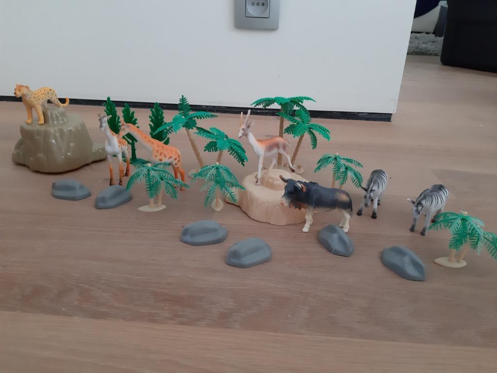 Speelgoeddieren Jungle en gratis Jeep, Ophalen