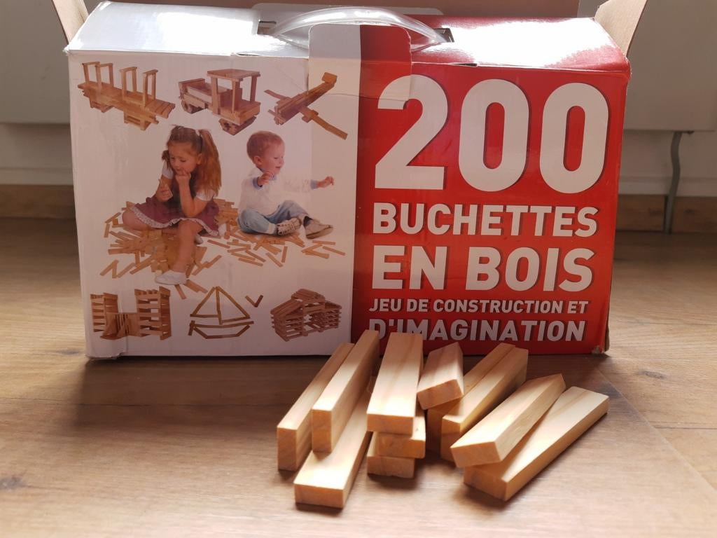 200 houten plankjes als constructiespeelgoed, Kinderen en Baby's, Ophalen of Verzenden, Zo goed als nieuw