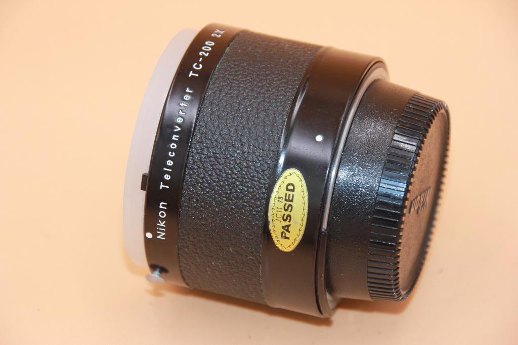NIKON TELCONVERTER TC-200 2X, Ophalen of Verzenden, Gebruikt, Spiegelreflex, Nikon