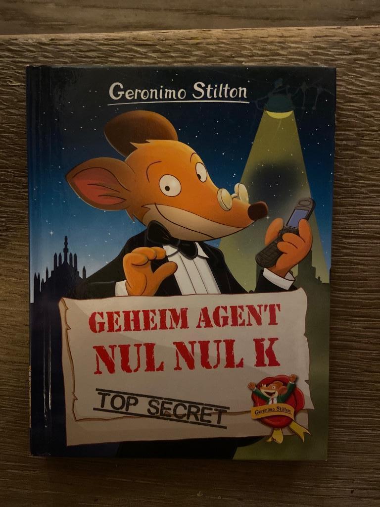 Livre Geronimo Stilton "Geheim Agent Nul Nul K", Livres, Enlèvement, Comme neuf, Geronimo Stilton, Contes (de fées)