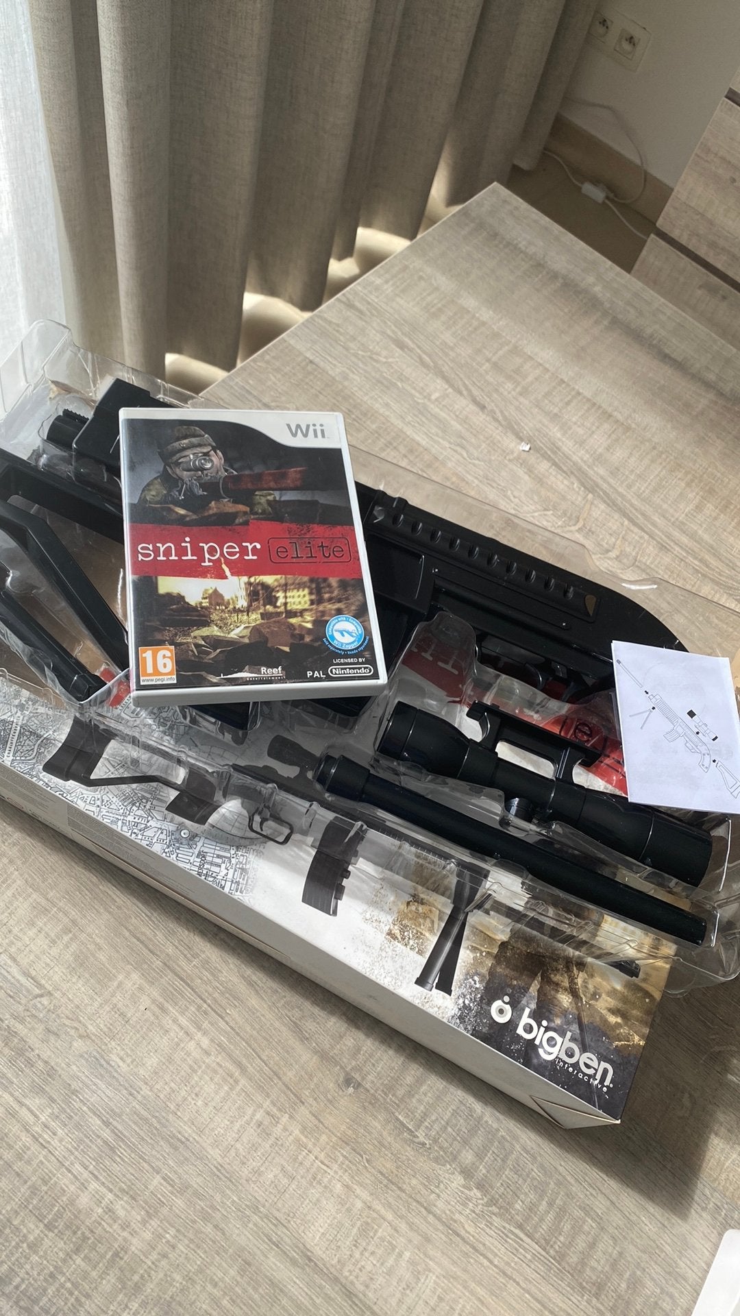 Sniper Elite Gun Bundle – Nintendo Wii, Games en Spelcomputers, Ophalen, Zo goed als nieuw, Shooter, Vanaf 16 jaar