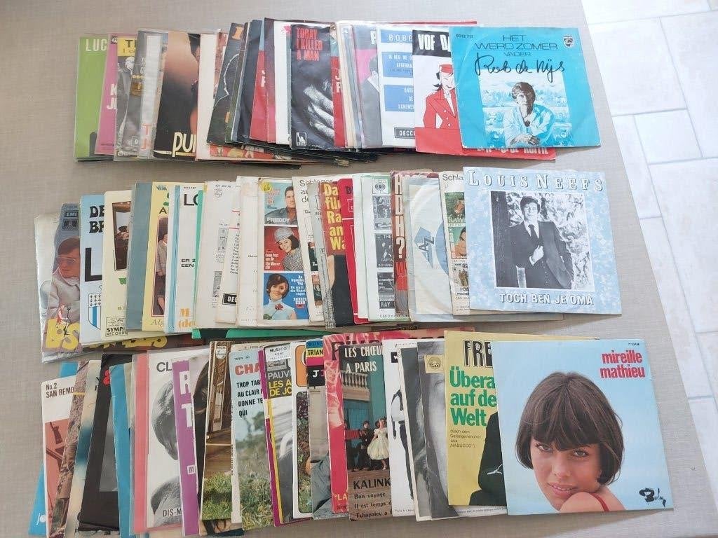 Lot van ruim 100-tal vinyl singles - diverse genres, CD & DVD, Vinyles Singles, 7 inch, Autres genres, Enlèvement, Utilisé
