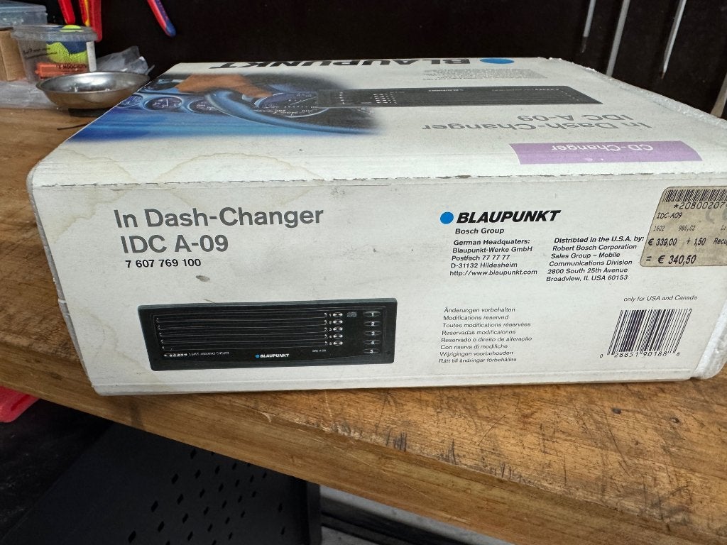 Blaupunkt In Dash CD Speler IDC A-09. NOS, Enlèvement, Neuf