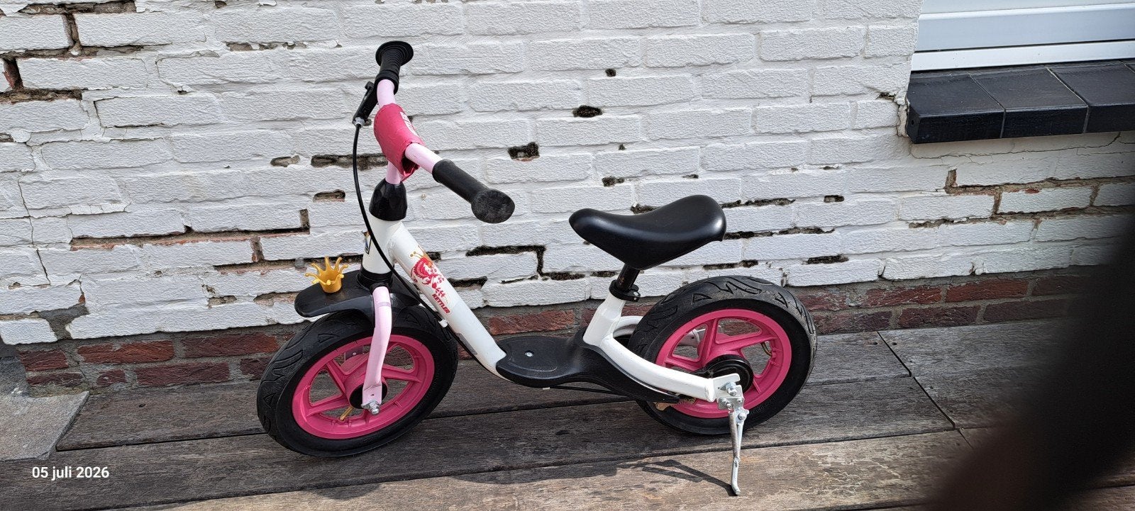 Loopfiets meisje, Ophalen