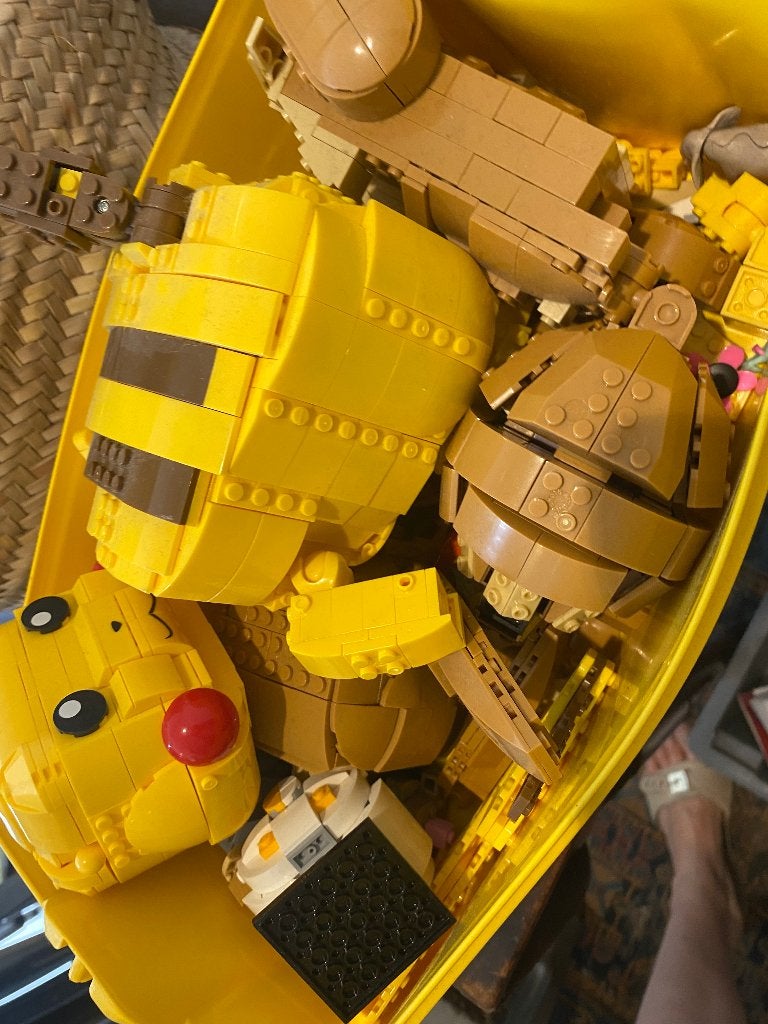 Lot MEGA Pokémon à construire – Pikachu, Évoli, Ophalen, Gebruikt