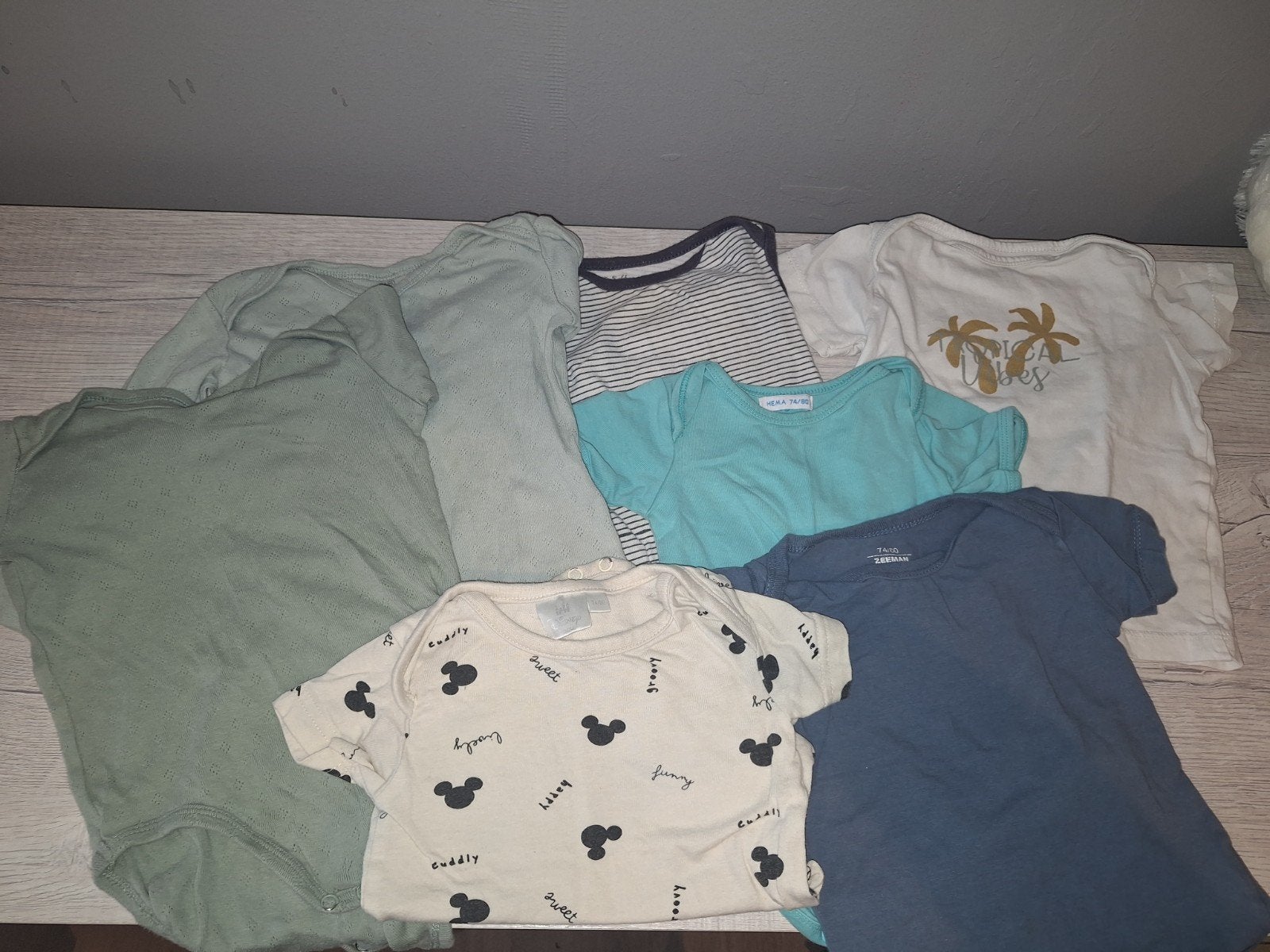 body's + 1 thirt 74-80, Kinderen en Baby's, Babykleding | Baby-kledingpakketten, Ophalen