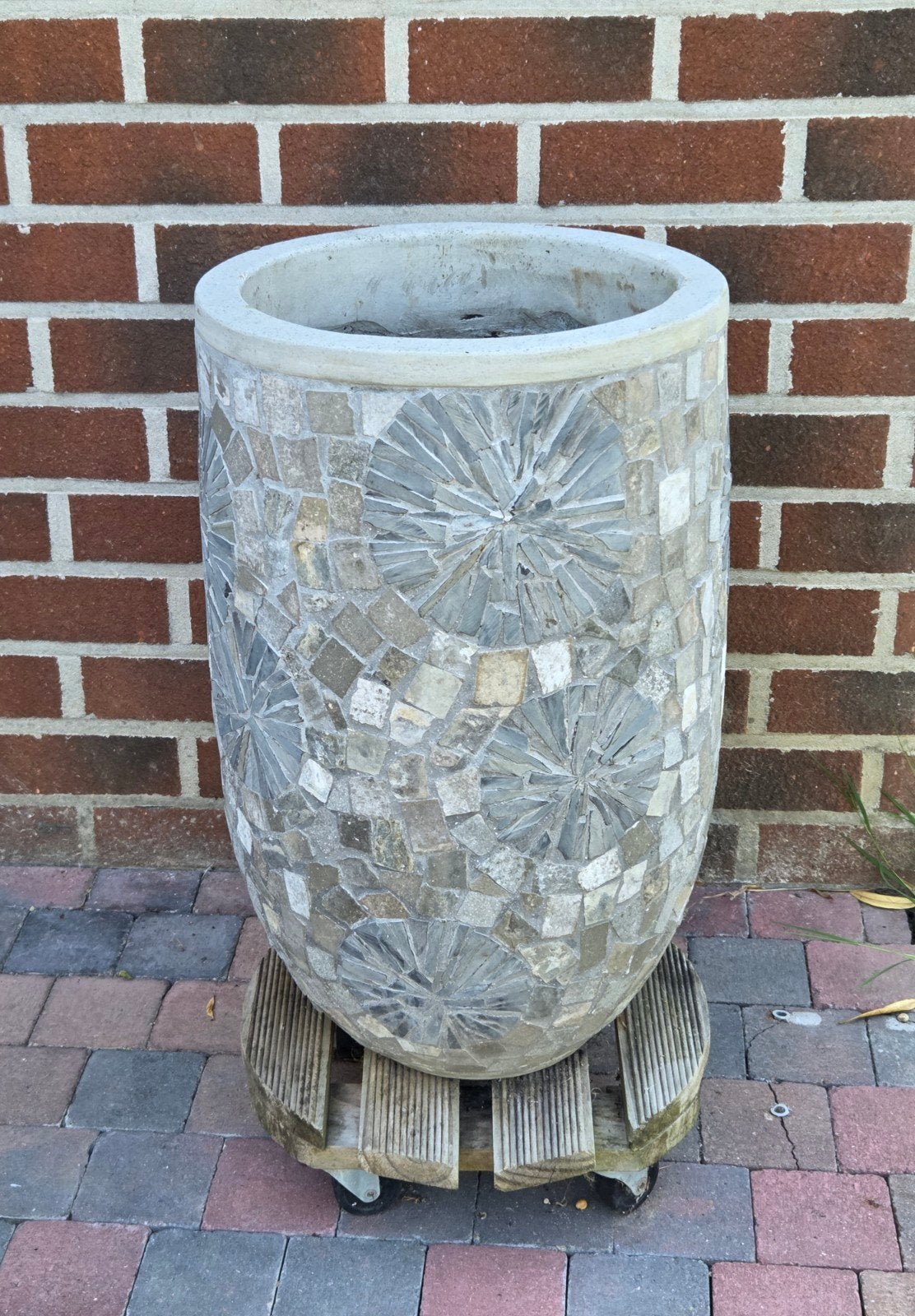 Grand pot en mosaïque – État impeccable!, Jardin & Terrasse, Enlèvement, Jardin