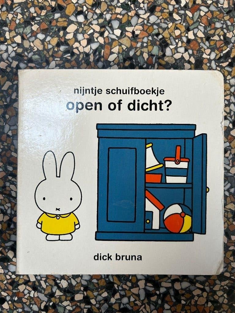 Kinderboek Nijntje schuifboekje, Ophalen of Verzenden, Gelezen, Uitklap-, Voel- of Ontdekboek, 1 tot 2 jaar