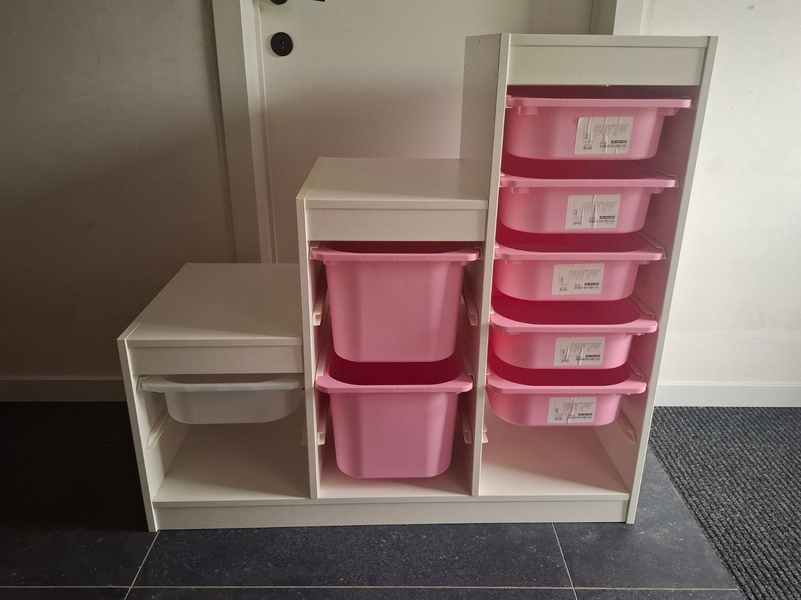 Trofast kast ikea met bakken, Kinderen en Baby's, Kinderkamer | Commodes en Kasten, Ophalen, Kast