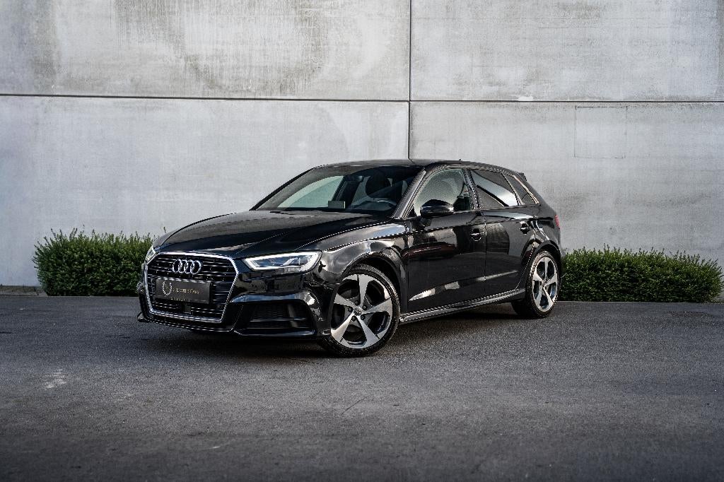 Audi A3 SPORTBACK 30 TFSI*S LINE*XENON*JANTES, Autos, Achat, Entreprise, Boîte manuelle, Noir