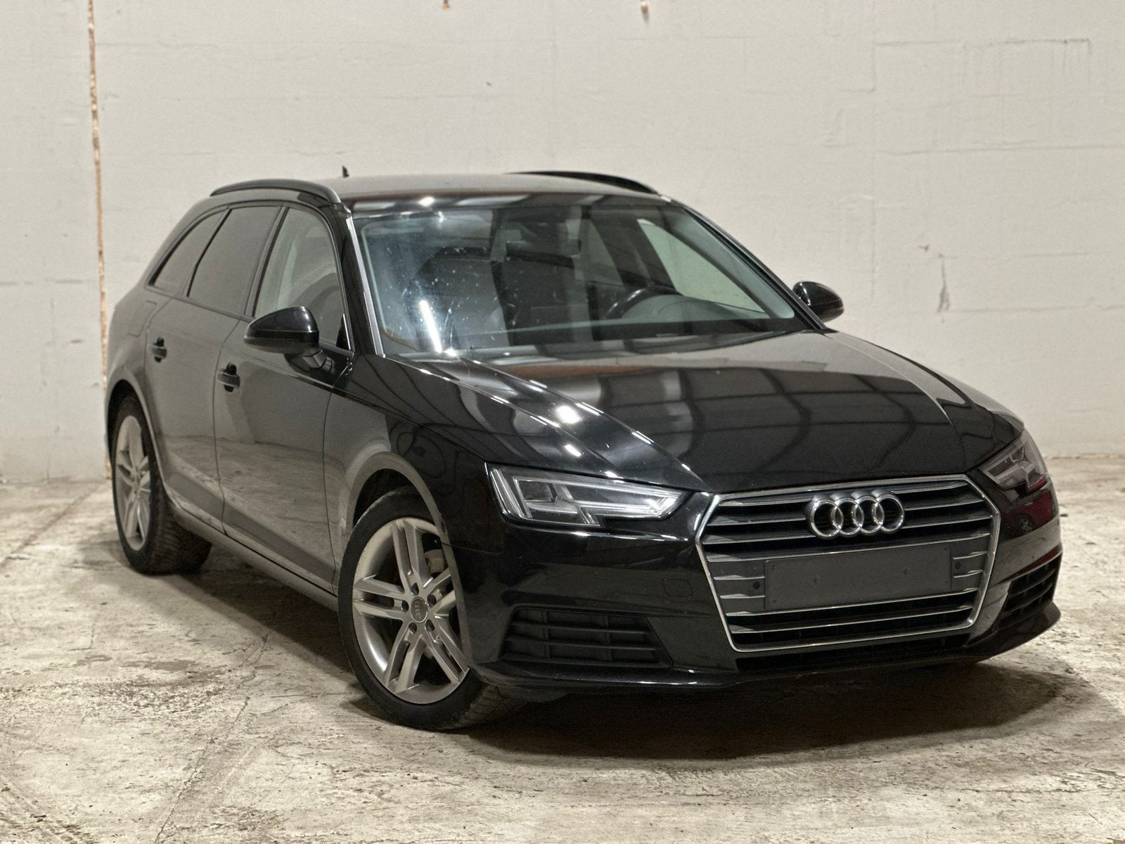 Audi a4 2020 facelift euro6, Autos, Achat, Entreprise, A4, Automatique