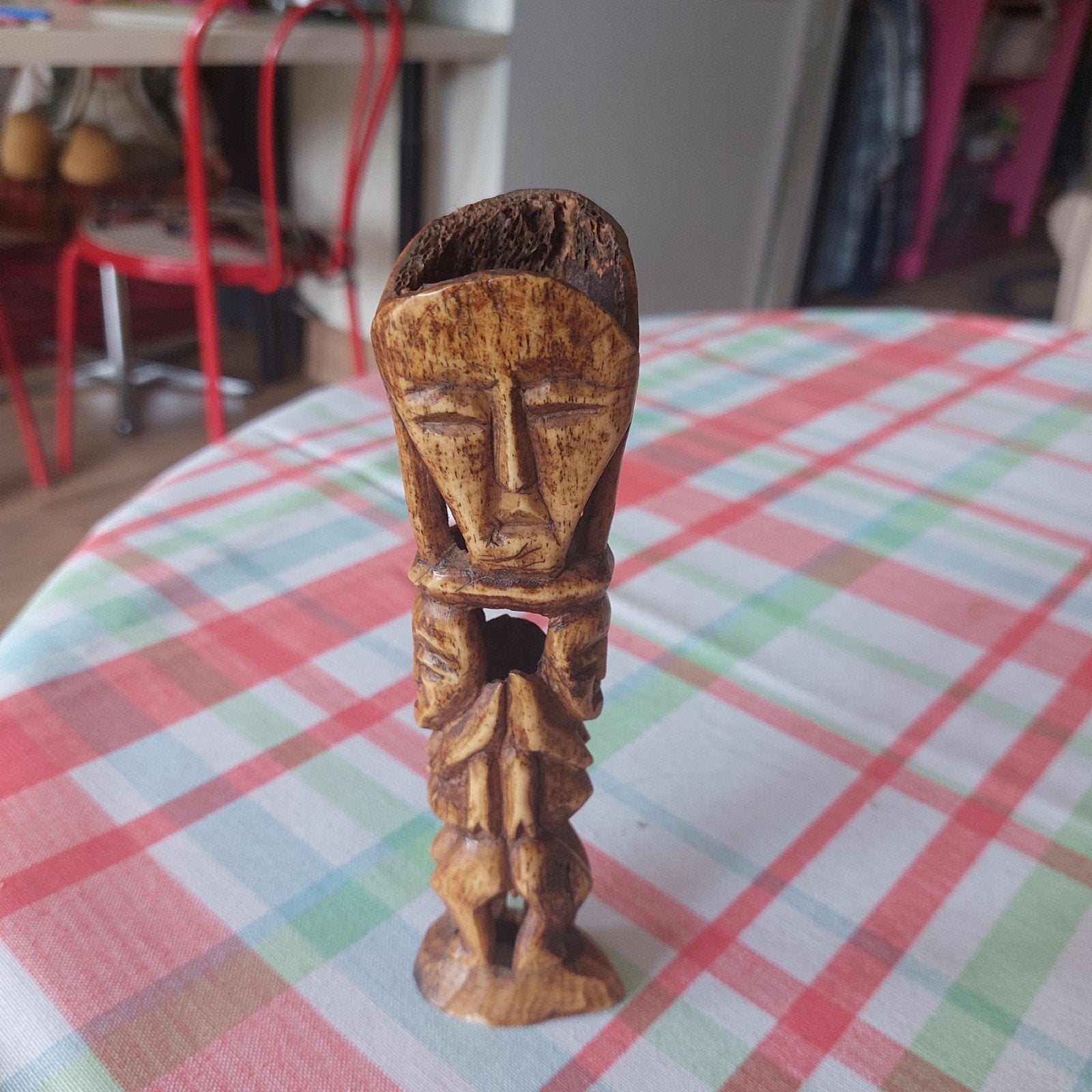 Mooi beeldje vermoedelijk uit beengesneden, Antiek en Kunst, Ophalen