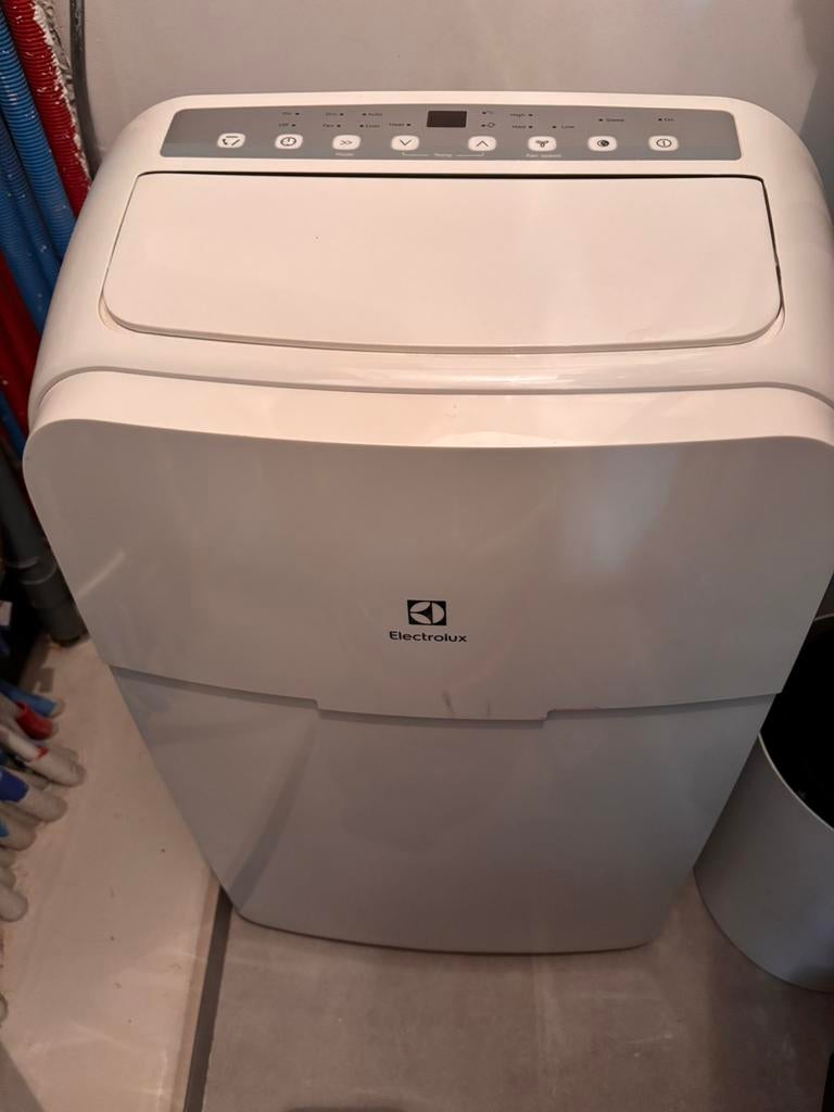 Electrolux mobiele airco, Ophalen, Zo goed als nieuw, Mobiele airco