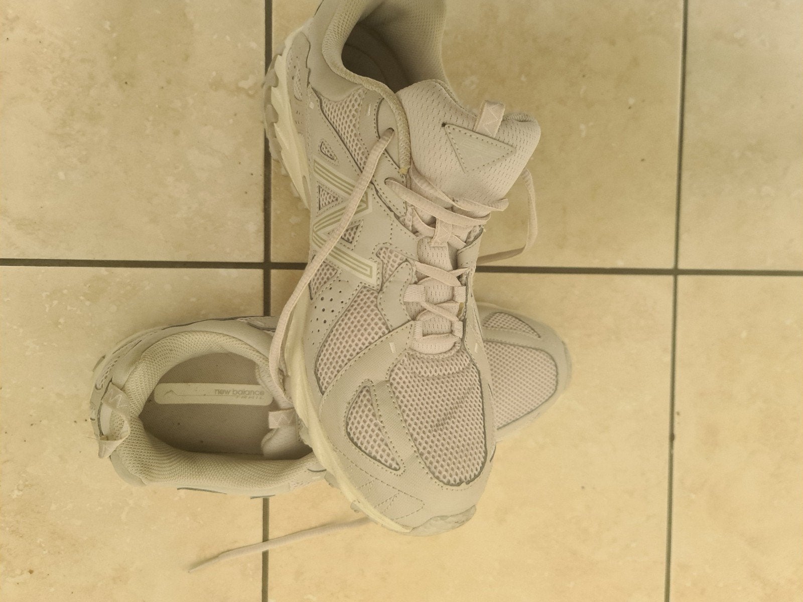New balance avendre, Enlèvement ou Envoi