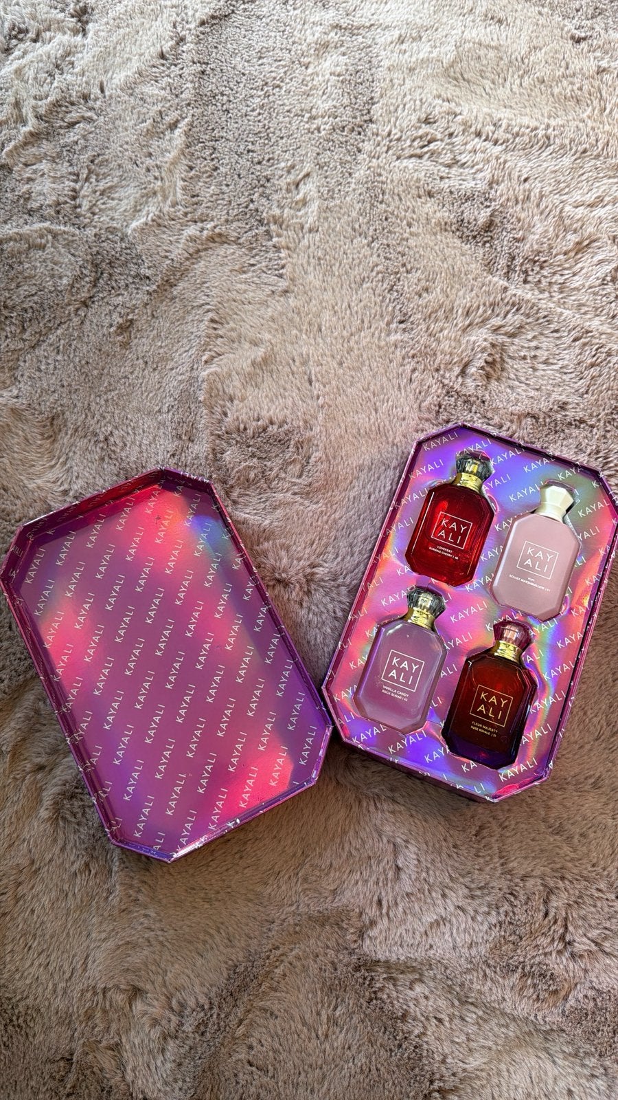 Coffret KAYALI 4 parfums – Édition cadeau magnifique, Ophalen of Verzenden, Nieuw