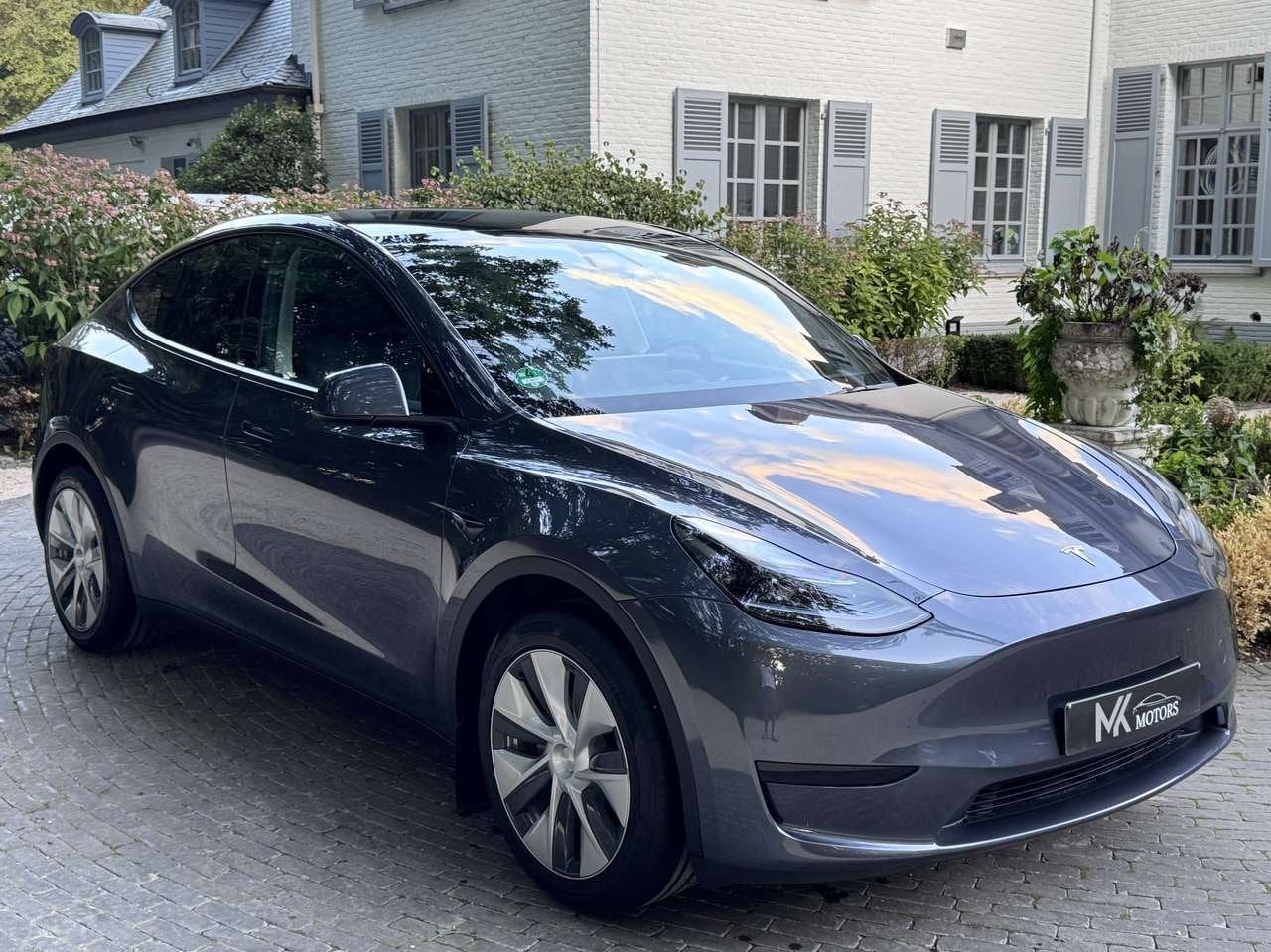 Tesla Model Y RWD • 11.000 KM • Premium • Pano • Autopilot, https://public.car-pass.be/vhr/69a43f59-f3e8-449e-81ca-8db36d2ea2a0