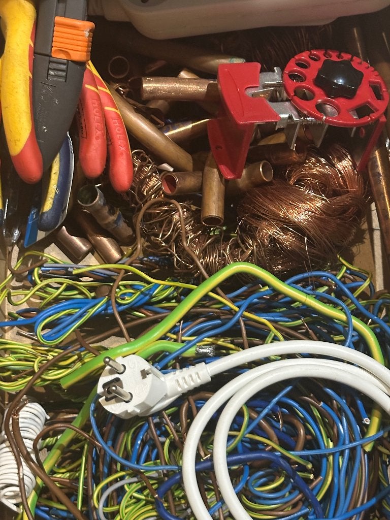 GEZOCHT: koperen elektriciteitskabels, Doe-het-zelf en Bouw, Ophalen of Verzenden, Zo goed als nieuw, Overige merken, Kabel of Snoer