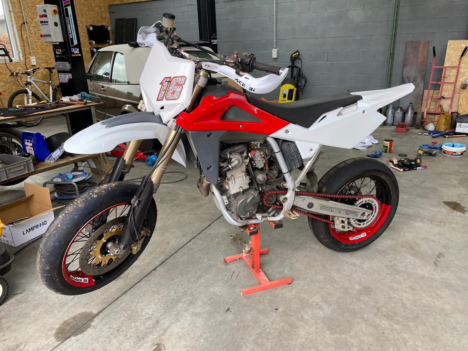 Husqvarna SMR 450 2006, Particulier, Occasion, SuperMoto