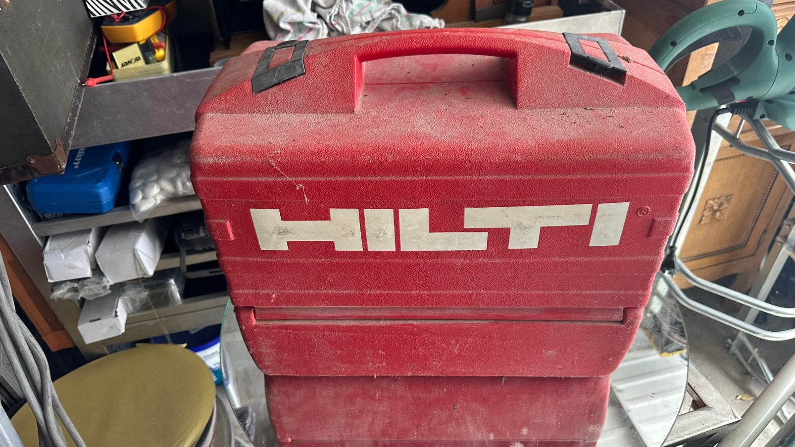 Hilti DC-SE 20, Ophalen, Gebruikt